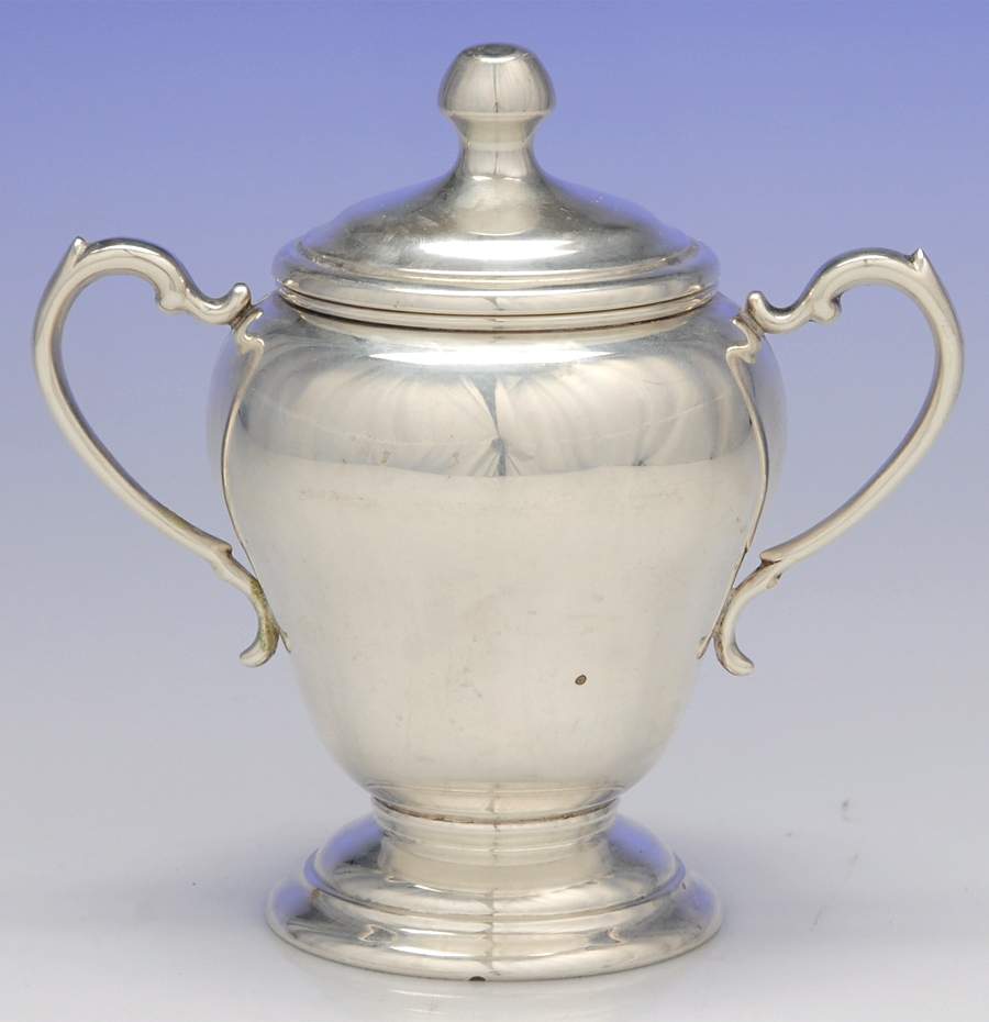 905 (Sterling, Hollowware) Sugar Bowl & Lid by Manchester-1