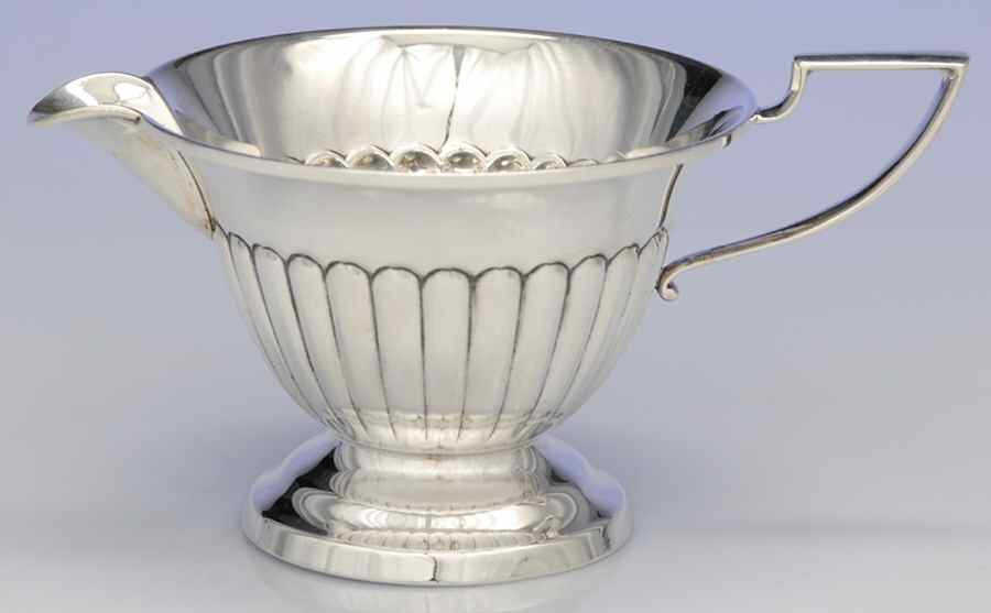 553 (Sterling, Hollowware) Creamer by Mueck-Cary-1