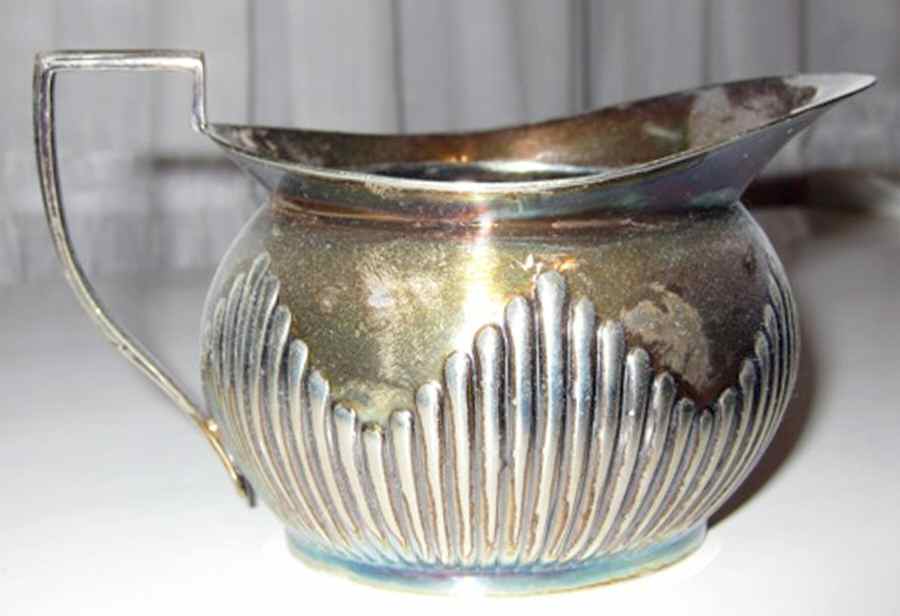 W25361 (Silverplate, Hollowware) Silverplate Mini Creamer by Mappin & Webb-1