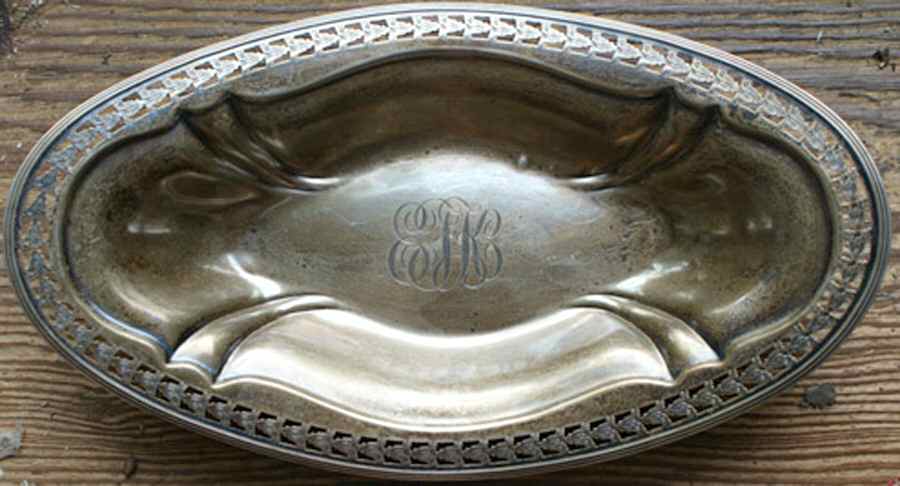 713 (Sterling, Hollowware) 13" Bread Tray by Meriden Britannia -1