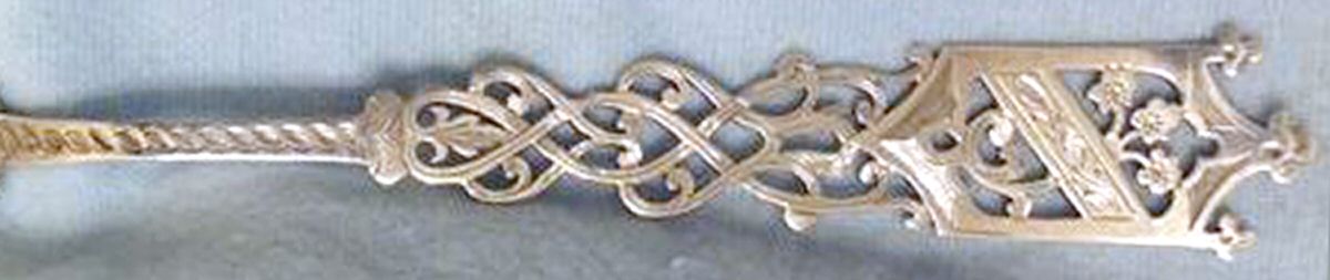 MWE28 (Sterling) Solid Bon Bon Spoon with Pierced Bowl by Mappin & Webb-1