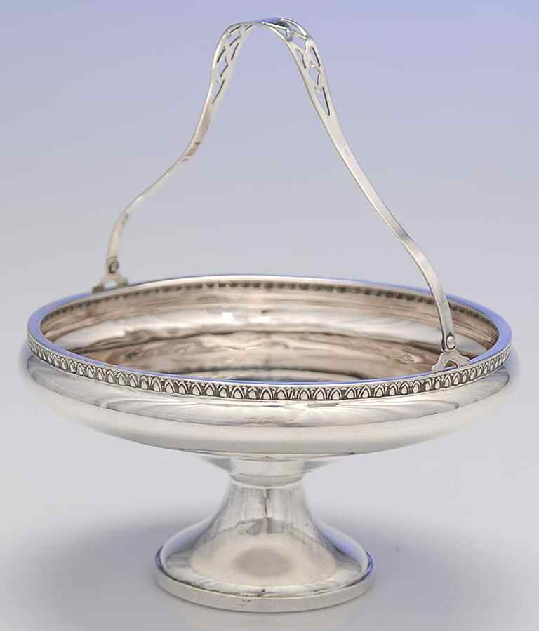692 (Sterling, Hollowware) 5" Handled Bon Bon Bowl by Mueck-Cary-1