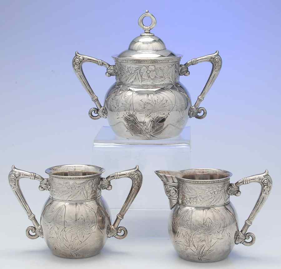1442 (Silverplate, Hollowware) 3 Piece Set (Creamer, Sugar, Waste Bowl) by Meriden Britannia -1