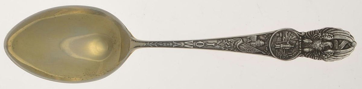 States & Cities Souvenir Spoons(Sterling) Iowa Teaspoon by Manchester-1