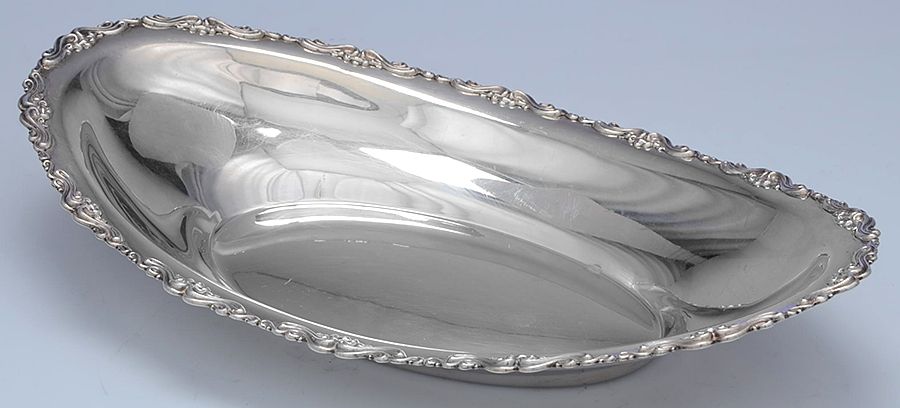 1034 (Sterling, Hollowware) 12" Bread Tray by Mueck-Cary-1