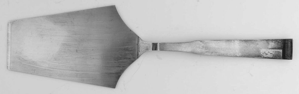M1H1 (Silverplate) Solid Pie Server by Michsah-1