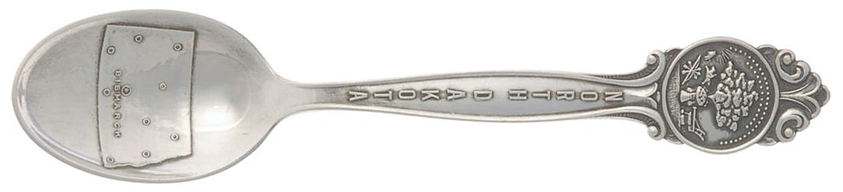 States & Cities Souvenir Spoons (Sterling) North Dakota Demitasse Spoon by T H Marthinsen Silver-1