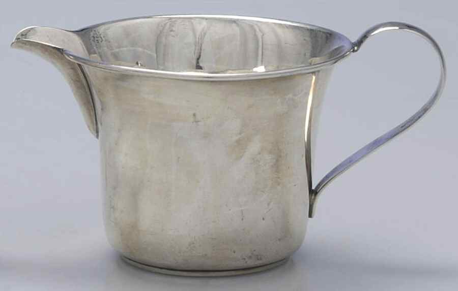 806 (Sterling, Hollowware) Mini Creamer by Manchester-1