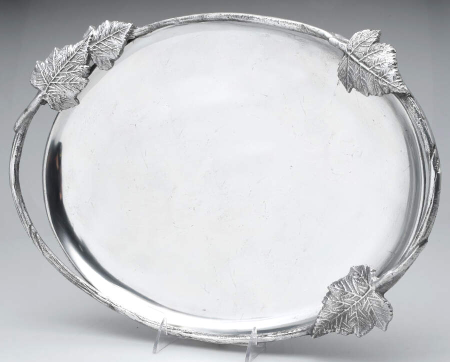 Park Vines (Aluminum, Hollowware) 16" Round Tray by Martha Stewart Flatw-1