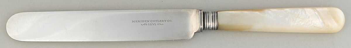 Pearl Handle11 (Sliverplate) Breakfast Knife with Stainless Blade by Meriden Cutlery Co-1
