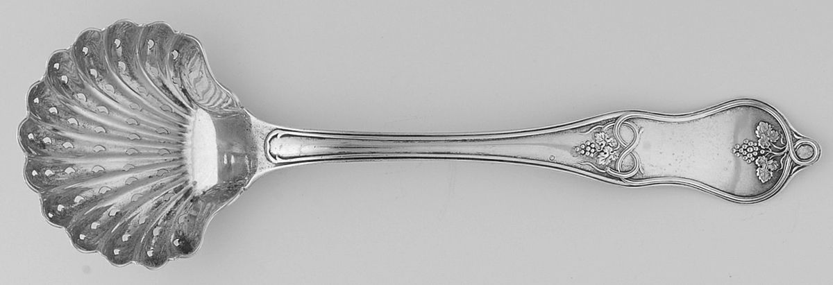 MUW4 (Coin) Large Sugar Sifter by Mulford & Wendell-1