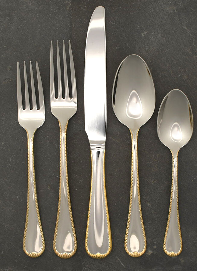 Cameo Gold (Stainless) 5 Piece Place Setting by Mikasa-1