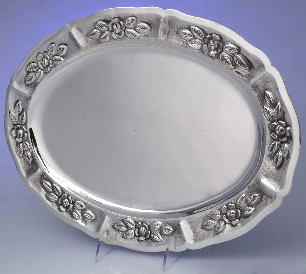 105915 (Sterling, Hollowware) 15" Oval Serving Platter by Maciel-1