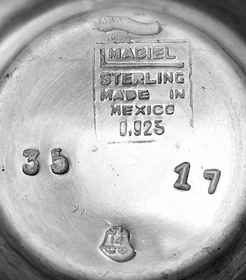 105915 (Sterling, Hollowware) Teapot by Maciel-1