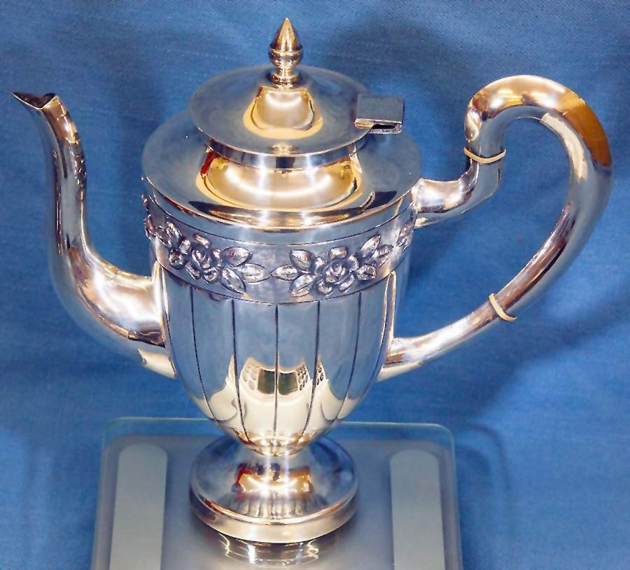 105915 (Sterling, Hollowware) Coffee Pot by Maciel-1