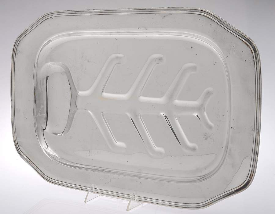 805-16 (Silverplate, Hollowware) 20" 4 Toed Meat Platter with Well by Mulholland-1