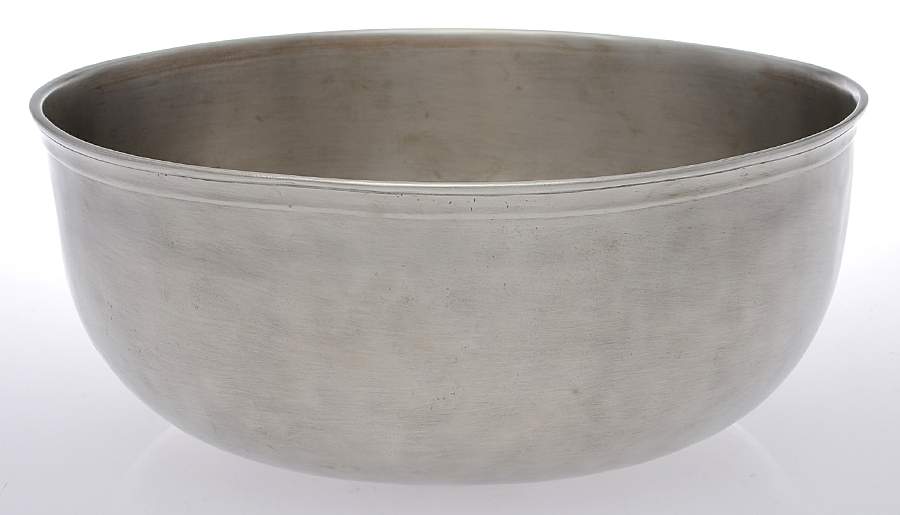 Pewter Hollowware 12" Round Bowl by Match Pewter-1