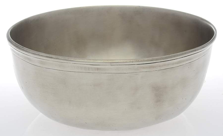 Pewter Hollowware 7" Round Bowl by Match Pewter-1