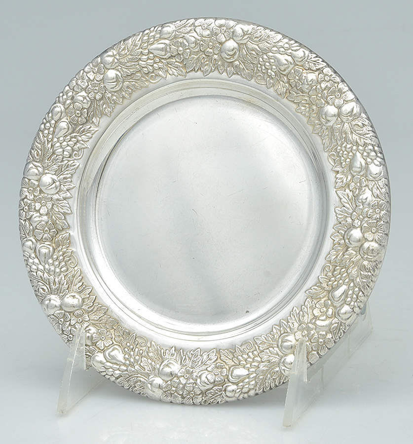 WH420 (Sterling, Hollowware) Bread Plate by Meriden Britannia -1