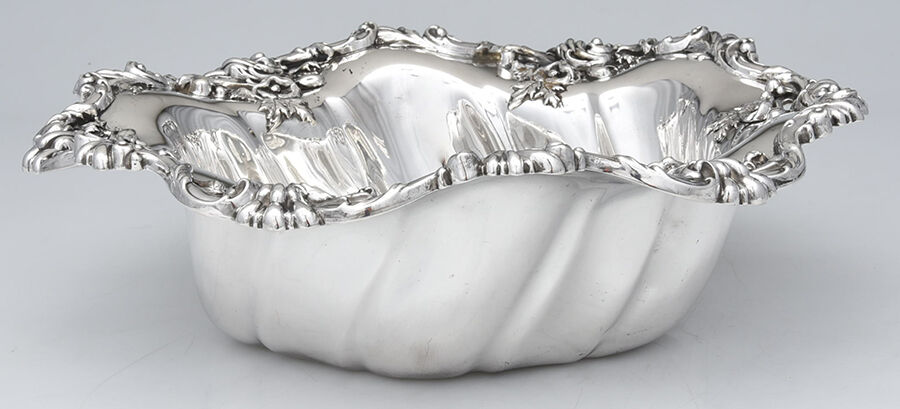 805L (Sterling, Hollowware) 13" Centerpiece Bowl by Mauser-1
