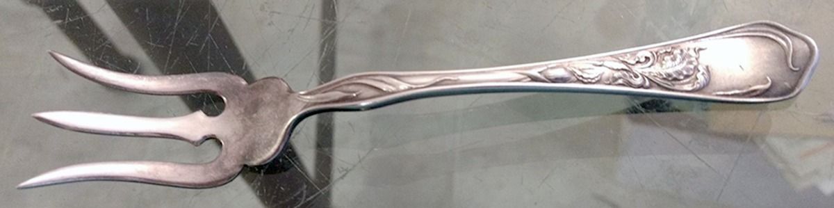 Iris (Silverplate, 1902) Small Chipped Beef Fork by National Silver Co-1