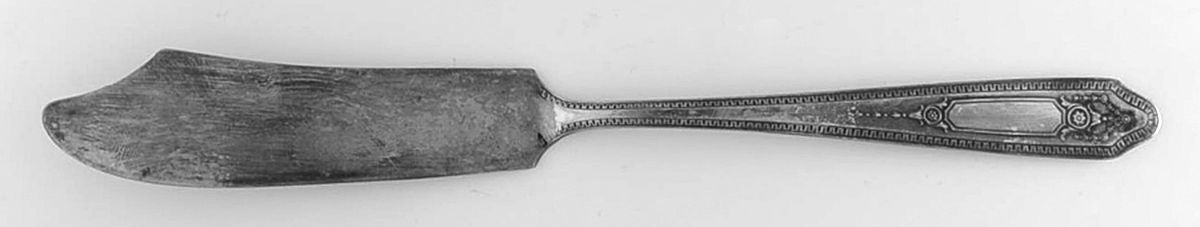 Martinique (Silverplate, 1935) Flat Handle Master Butter Knife by National Silver Co-1