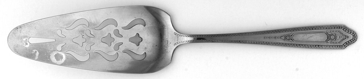 Martinique (Silverplate, 1935) Solid Pierced Pie Server by National Silver Co-1