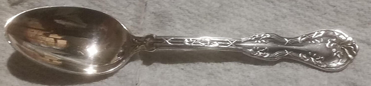 Royal Oak (Silverplate, 1906) Demitasse Spoon by National Silver Co-1
