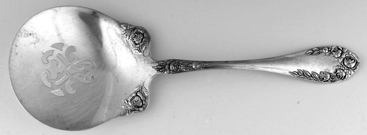 Normandy Rose (Sterling) Tomato Server, Solid Piece by Northumbria-1