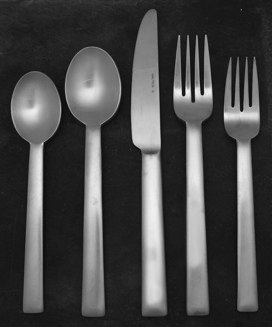 Arctic White (Stainless) 5 Piece Place Setting by Nautica-1