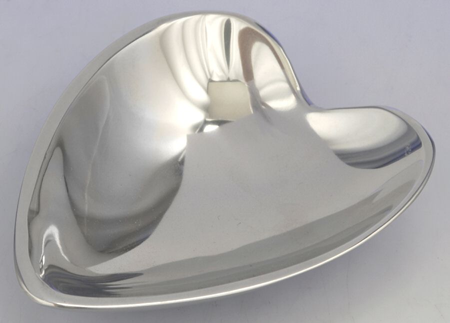 Sweetheart (Hollowware, Metal) 5" Sweetheart Bowl by Nambe-1