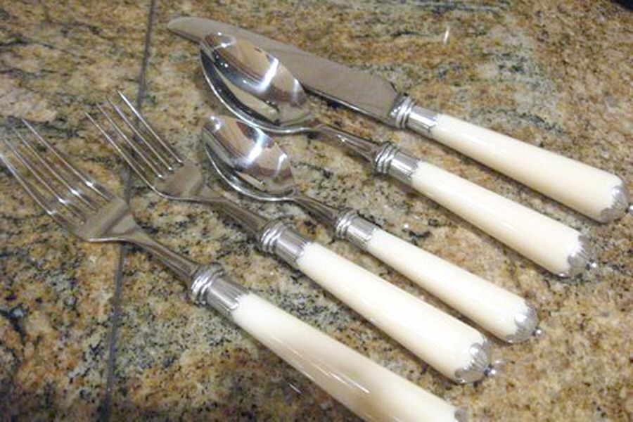 NMF5 (Stainless) Fork by Neiman Marcus-1