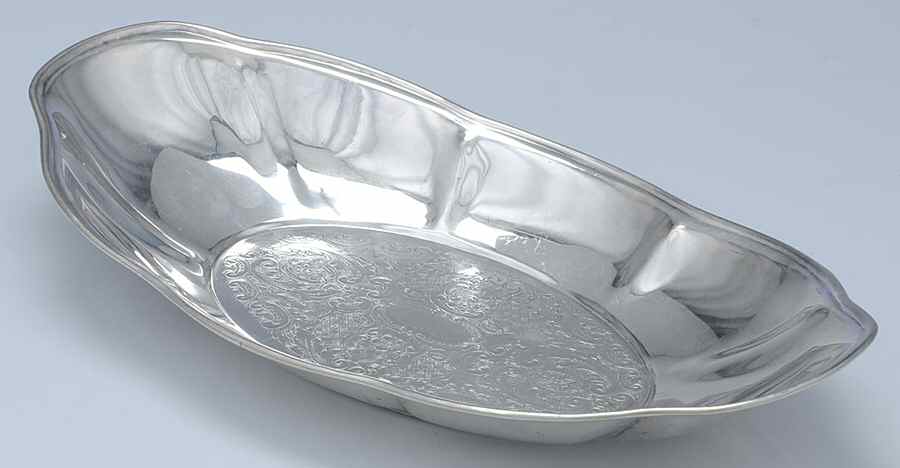 1023 (Silverplate, Hollowware) 12" Bread Tray by National Silver Co-1
