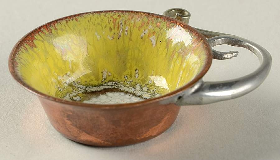Emanelware (Hollowware) Individual Open Salt by Nekrassoff-1