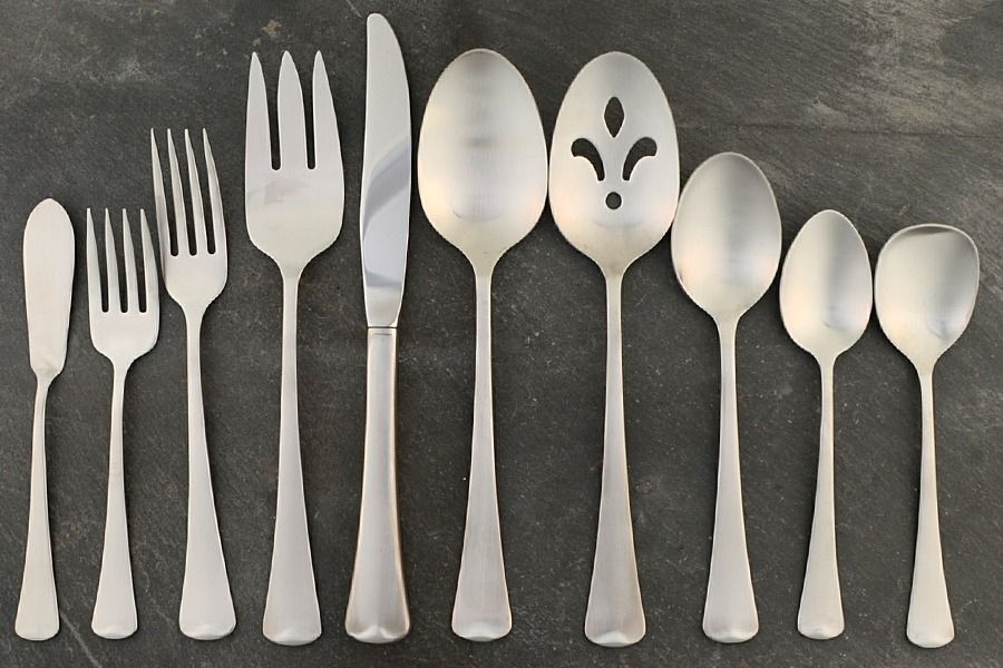 American Artistry (Stainless) 45 Piece Starter Set by Oneida Silver-1