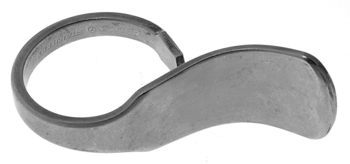 American Colonial (Stainless) Napkin Ring by Oneida Silver-1