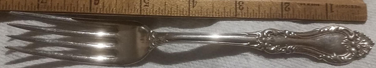 Arundel (Silverplate, 1899) Fork by Oneida Silver-1