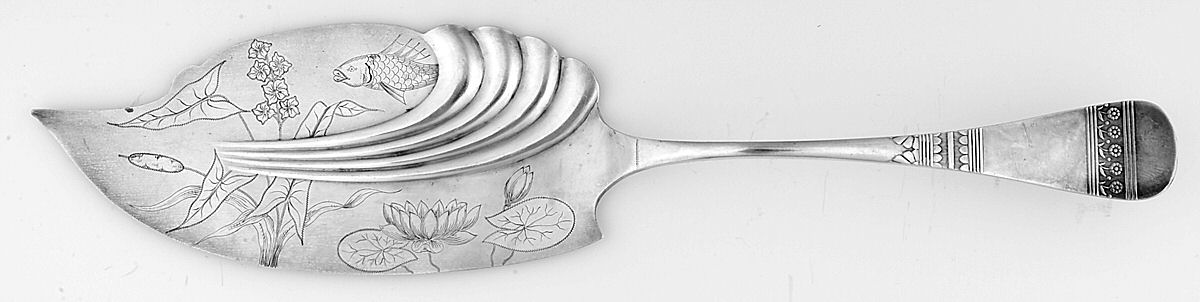 Ascot (Silverplate, 1886) Large Solid Bright Cut Fish Serving Knife by Oneida Silver-1