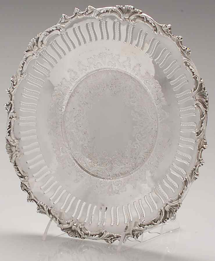 Ascot (Silverplate, Hollowware) Silverplate Sandwich Plate by Oneida Silver-1