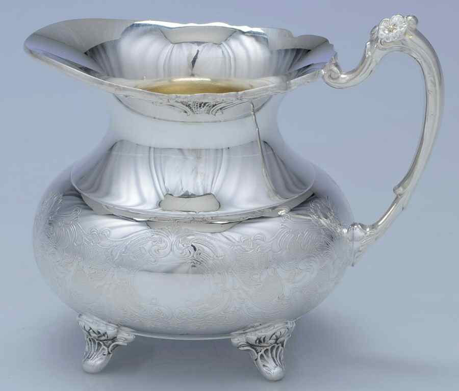 Ascot (Silverplate, Hollowware) Creamer by Oneida Silver-1