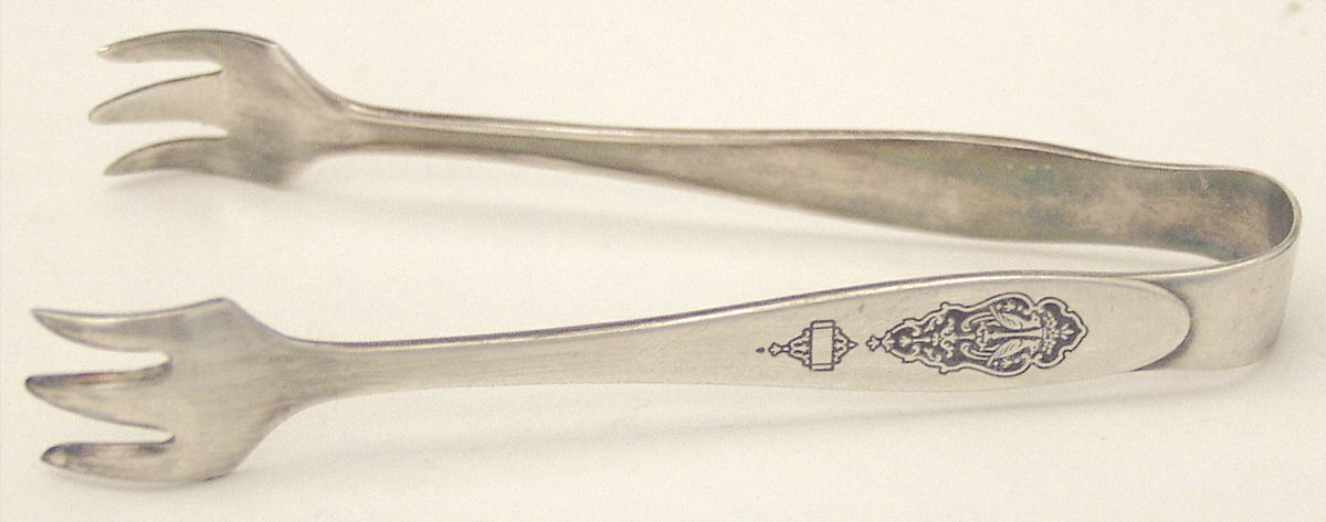 Bird of Paradise (Silverplate, 1923) Sugar Tongs by Oneida Silver-1