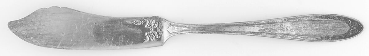 Bridal Wreath (Silverplate, 1915) Flat Handle Master Butter Knife by Oneida Silver-1