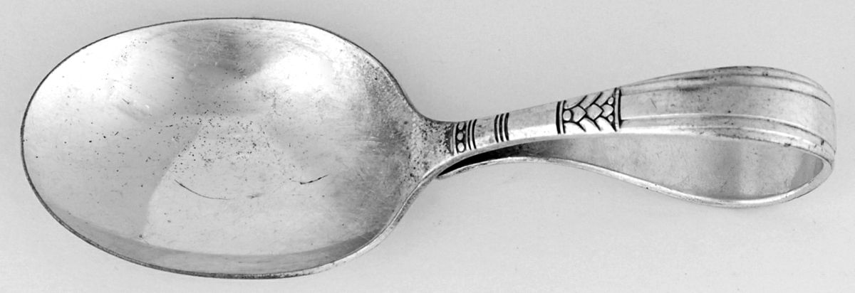 Capri (Silverplate, 1935) Curved Handle Baby Spoon by Oneida Silver-1