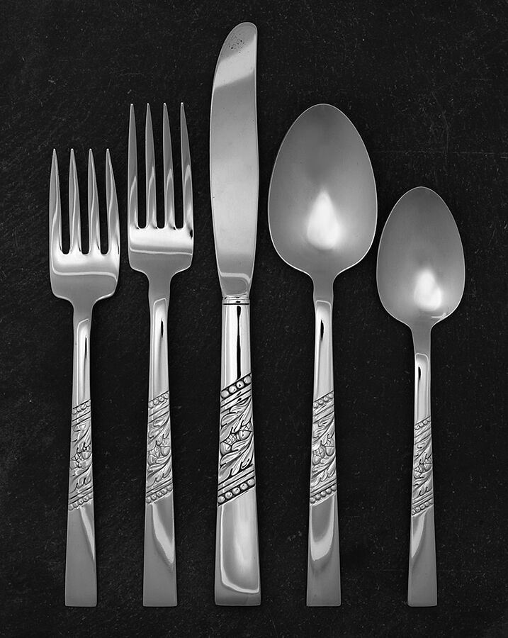 Catalina (Stainless) 5 Piece Place Setting by Oneida Silver-1
