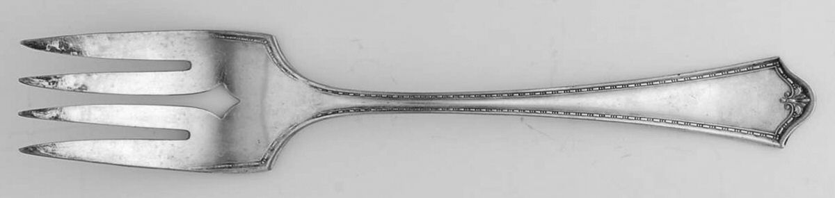 Chatauqua (Silverplate, 1916) Medium Solid Cold Meat Serving Fork by Oneida Silver-1