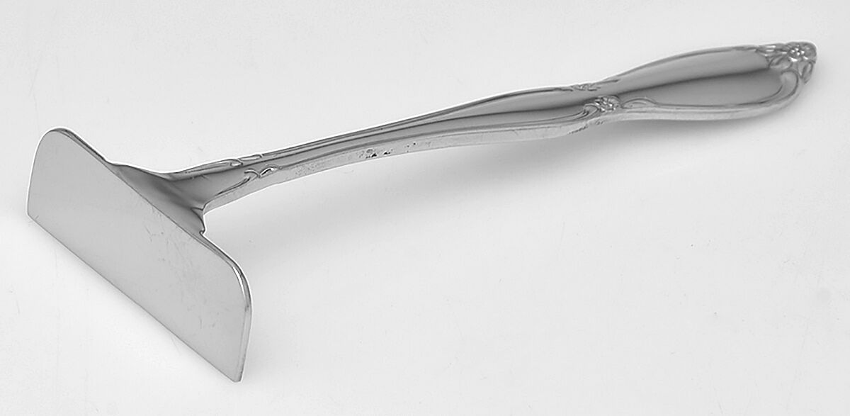 Chatelaine (Stainless) Baby Food Pusher HC by Oneida Silver-1