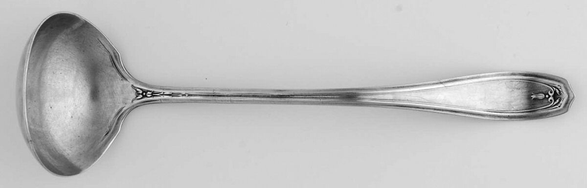 Chippendale (Silverplate, 1919) Solid Piece Cream Ladle by Oneida Silver-1
