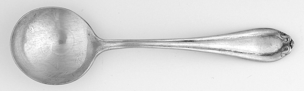 Classic (Silverplate, 1911) Round Bowl Soup Spoon (Bouillon) by Oneida Silver-1