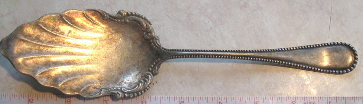 Colonial (Silverplate, 1895) Solid Pastry Server by Oneida Silver-1