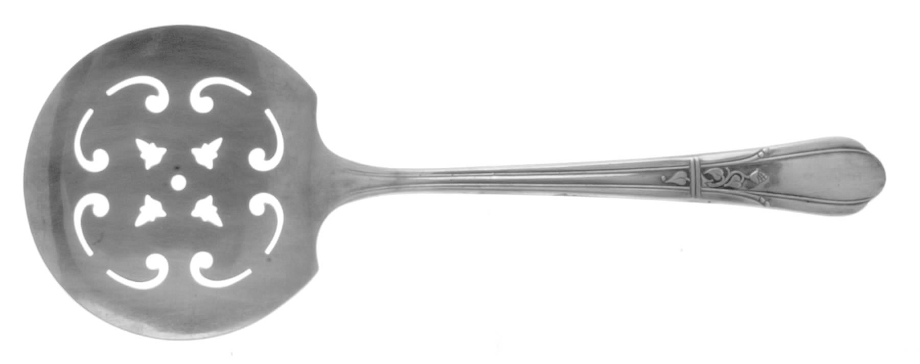 Countess II (Silverplate, 1936) Tomato Server, Solid Piece by Oneida Silver-1